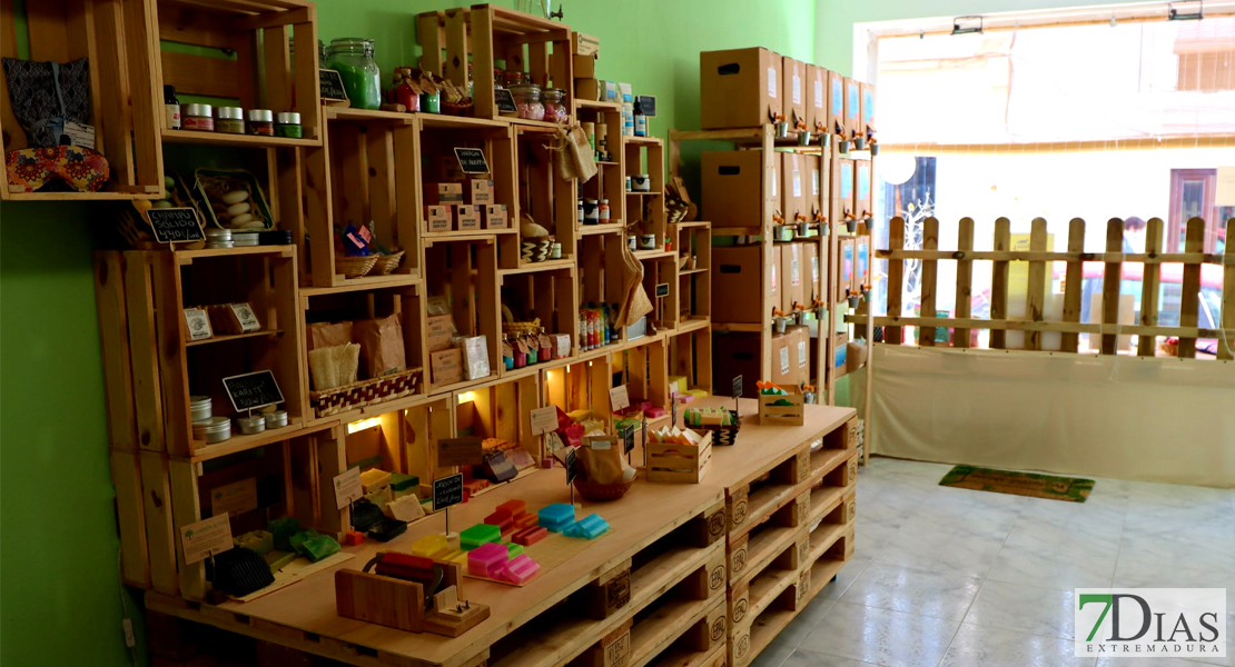 GALERÍA - San Vicente de Alcántara apuesta por el comercio en tiempos de COVID