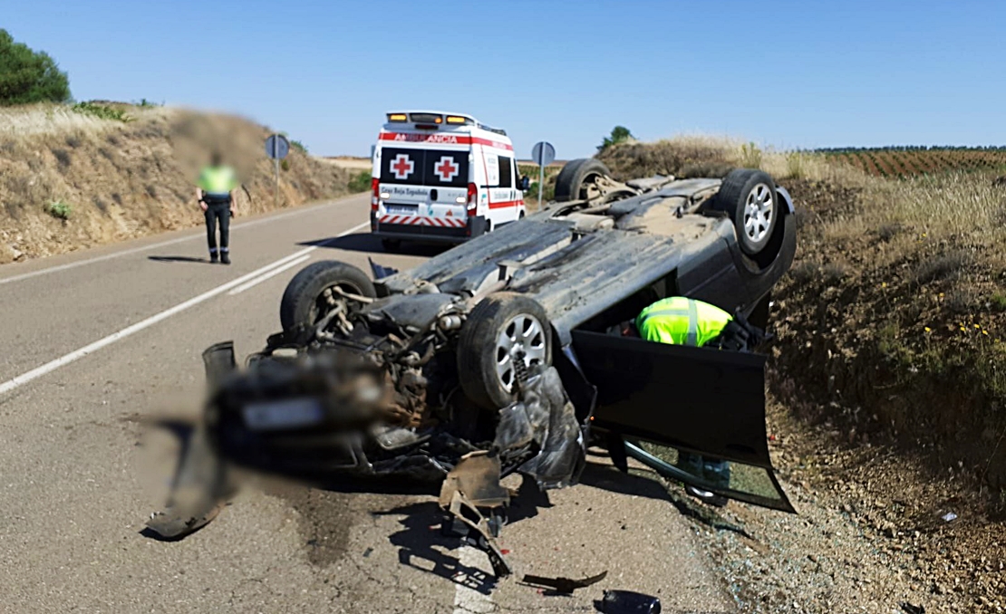 Accidente de tráfico en Aceuchal (Badajoz)
