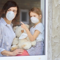 El 90% de los extremeños considera que se ha adaptado bien a vivir confinados