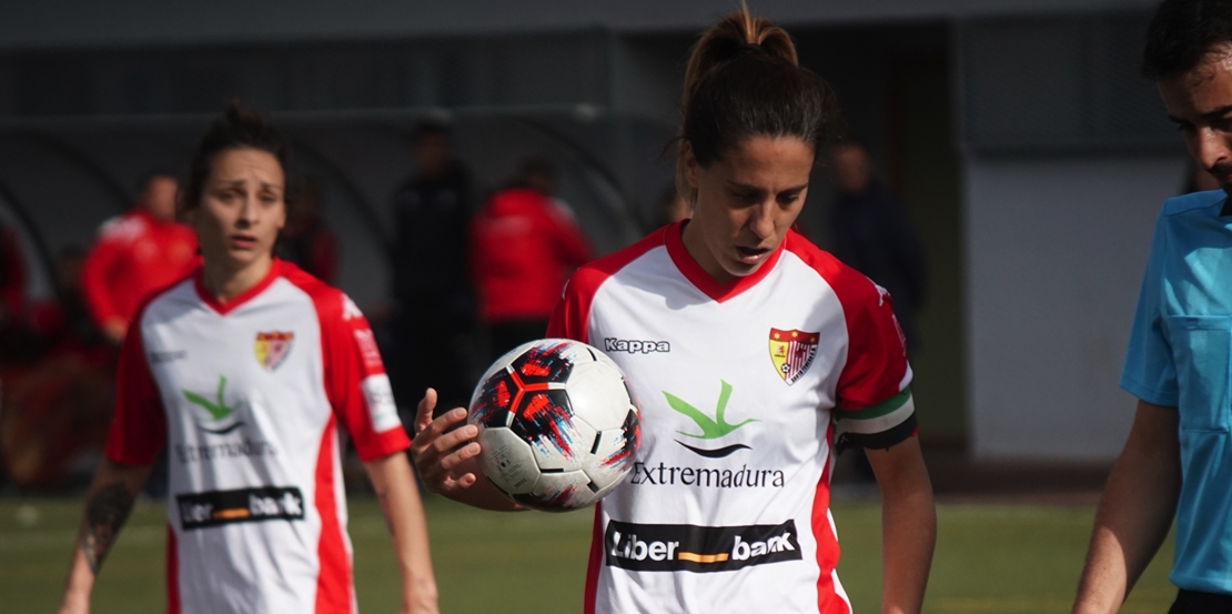 El Liberbank Santa Teresa vuelve a la máxima categoría con su capitana a la cabeza