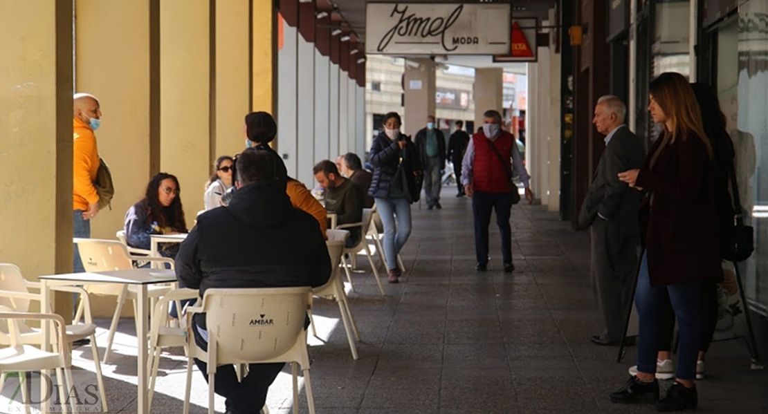 El Ayto. de Badajoz concederá nuevas licencias exprés de veladores