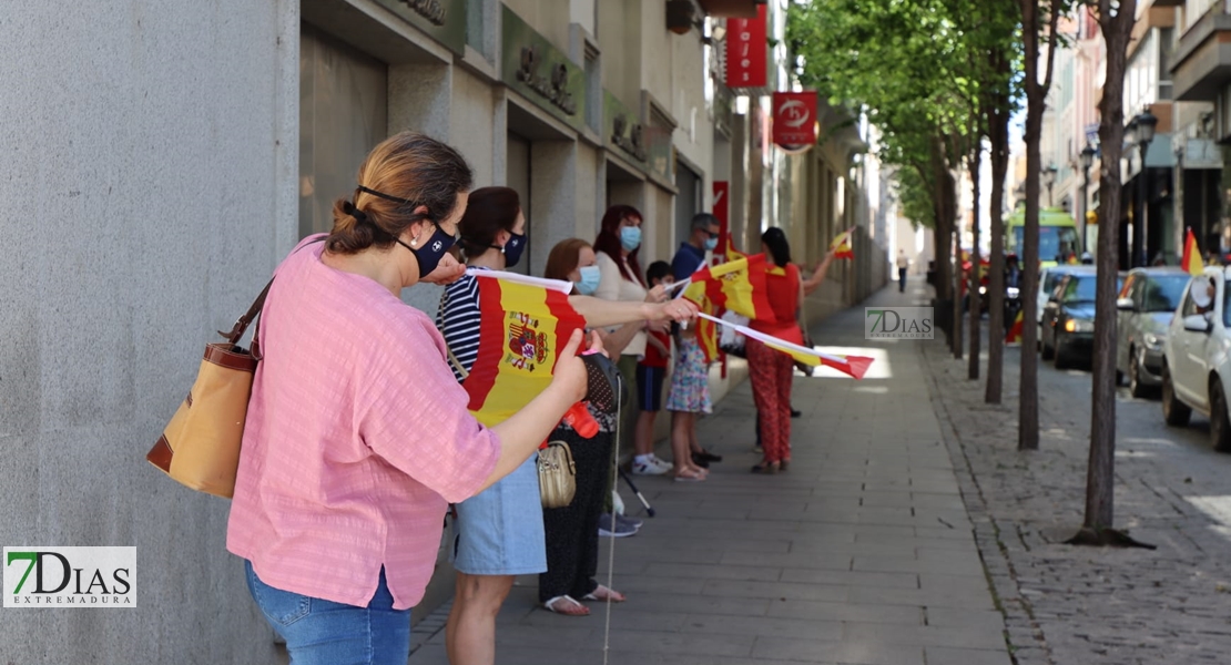 Manifestación multitudinaria en contra de la gestión del Gobierno en Badajoz