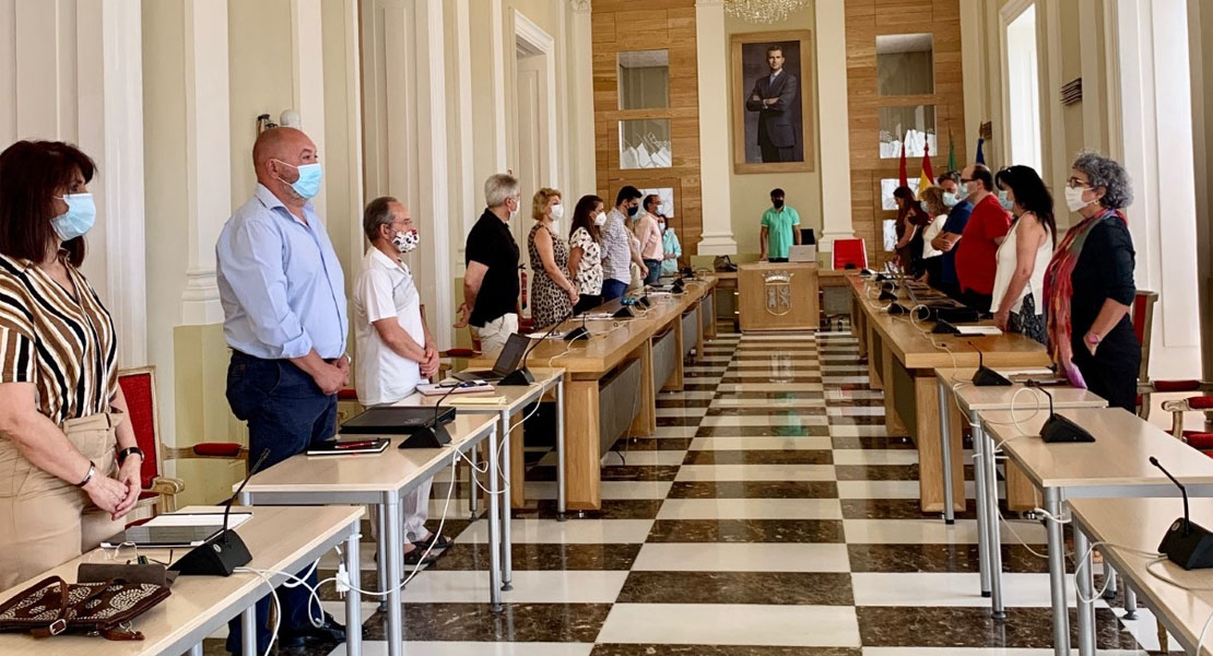 Los mercados de venta ambulante de Cáceres &quot;se están desarrollando sin incidentes&quot;