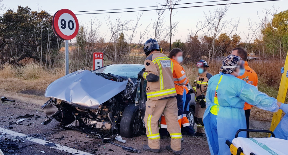 Imágenes del accidente mortal en la N-432 (Badajoz)