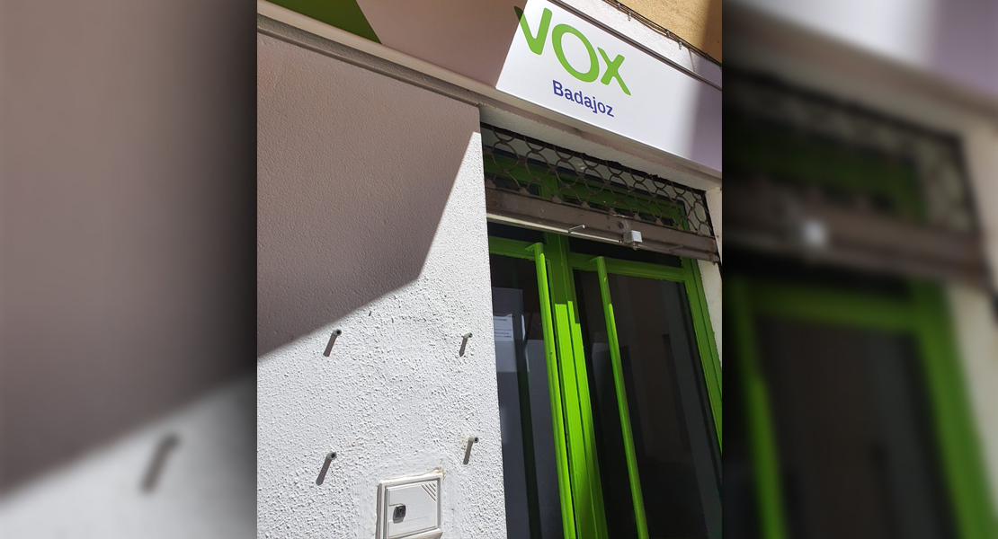VOX denuncia actos vandálicos contra su sede en Badajoz