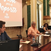 La Diputación de Badajoz se reúne con el mundo del deporte