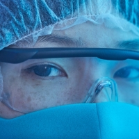 La OMS recomienda el uso de gafas para proteger los ojos contra el coronavirus