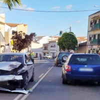 Tres heridos en una colisión en Santa Marta (Badajoz)