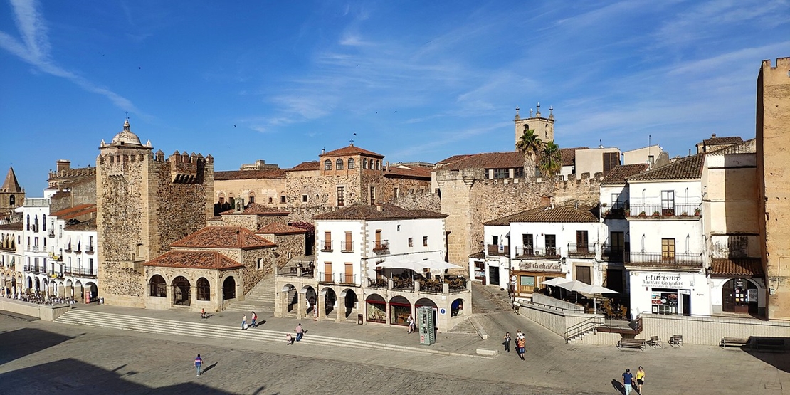 La ciudad de Cáceres, entre las más buscadas por los españoles para la segunda quincena de julio
