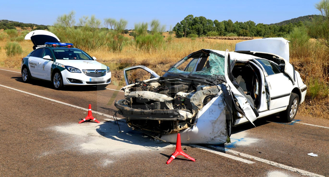 Una joven sufre un accidente de tráfico entre las localidades de Alconchel e Higuera de Vargas