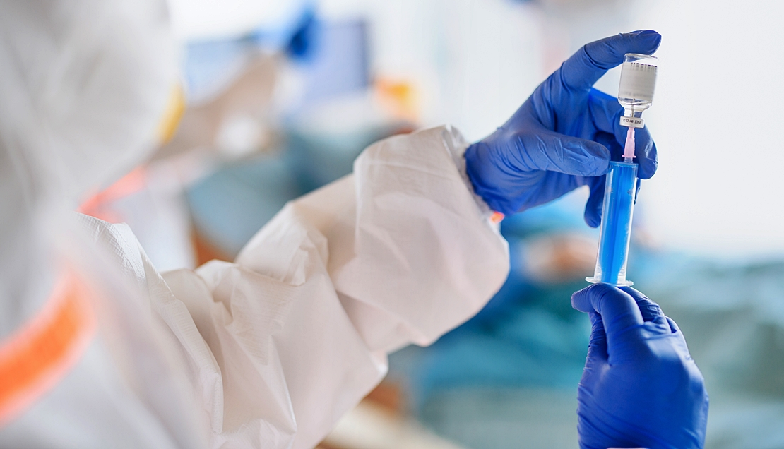 Cuentan ya con cinco "candidatos" a convertirse en vacuna contra el COVID en España