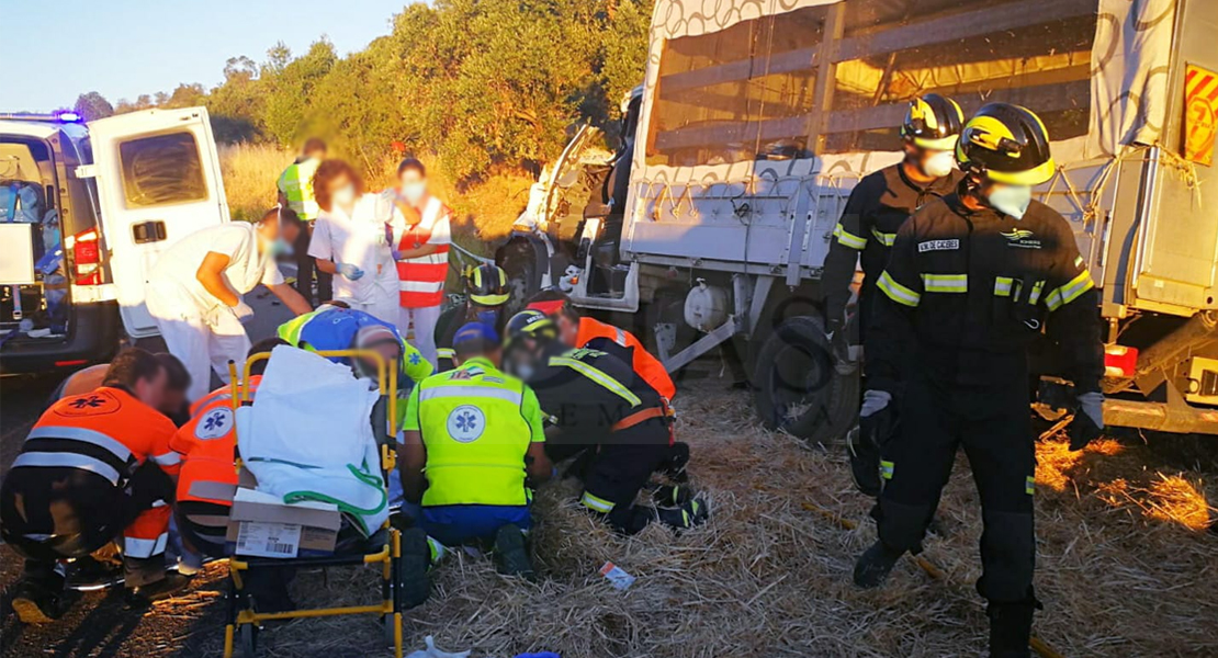 Accidente de tráfico mortal en la carretera EX-111