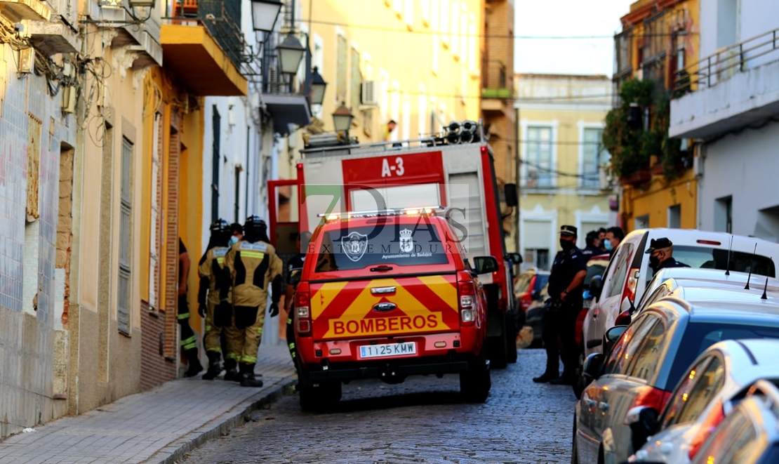 Se derrumba parte de una vivienda en el Casco Antiguo (Badajoz)