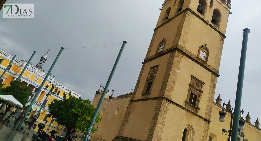 Se cumplen las predicciones meteorológicas de lluvia y tormenta en Badajoz