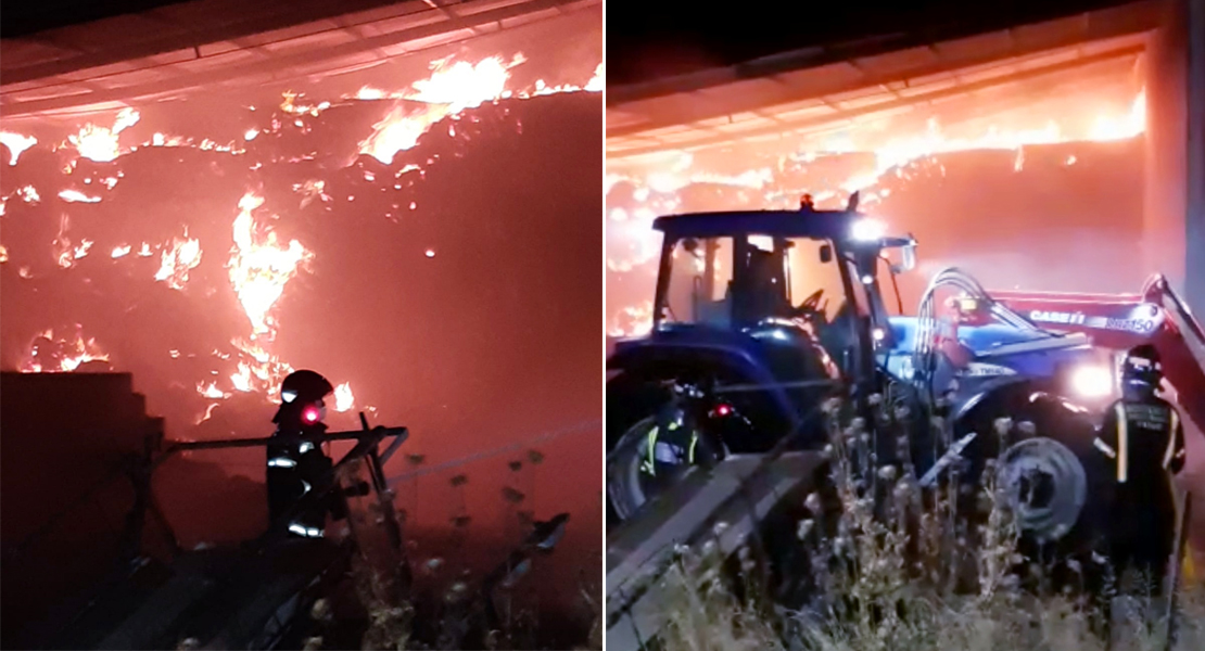 Los Bomberos actúan durante toda la noche en un incendio en Azuaga (Badajoz)