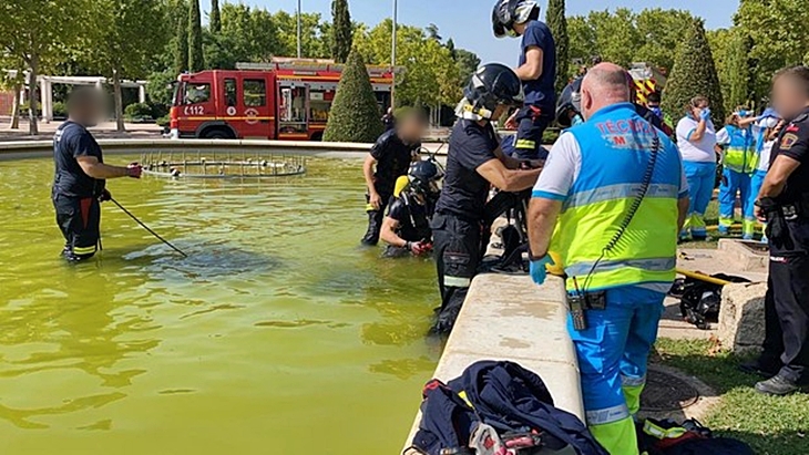 Fallece un menor succionado por la tubería de una fuente ornamental