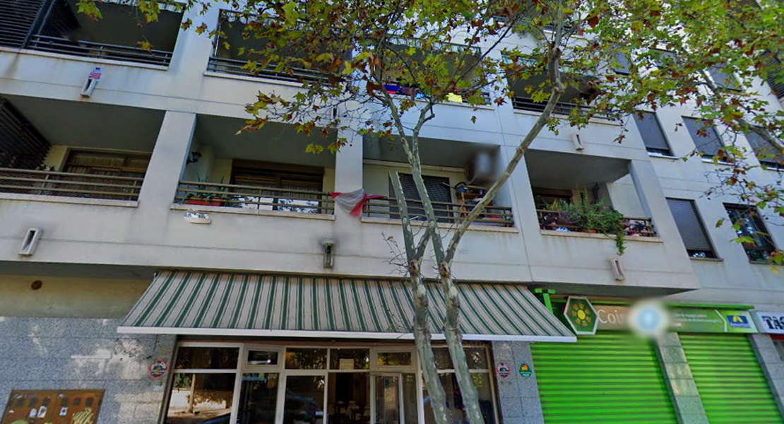 Muere un hombre al precipitarse al vacío cuando ayudaba a una vecina que se dejó las llaves