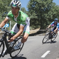 El Bicicletas Rodriguez Extremadura ilusiona, pero las caídas le pasan factura