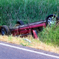 Agentes de la Guardia Civil lo rescatan con vida tras accidentarse en la EX-209 (Badajoz)