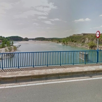 Muere una joven de 18 años ahogada cuando se bañaba en el río Aragón