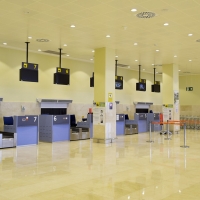 VOX se preocupa por la seguridad en el aeropuerto de Badajoz