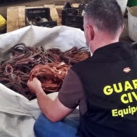 Cuatro jóvenes detenidos por robar cableado del alumbrado público en Cáceres