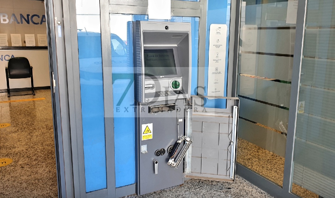 Intento de robo en un banco de Talavera la Real (Badajoz)