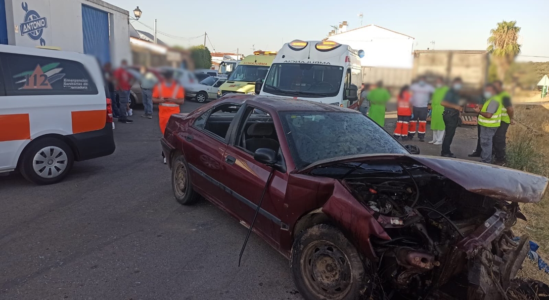 Un joven herido grave en un accidente en el sur de la provincia de Badajoz