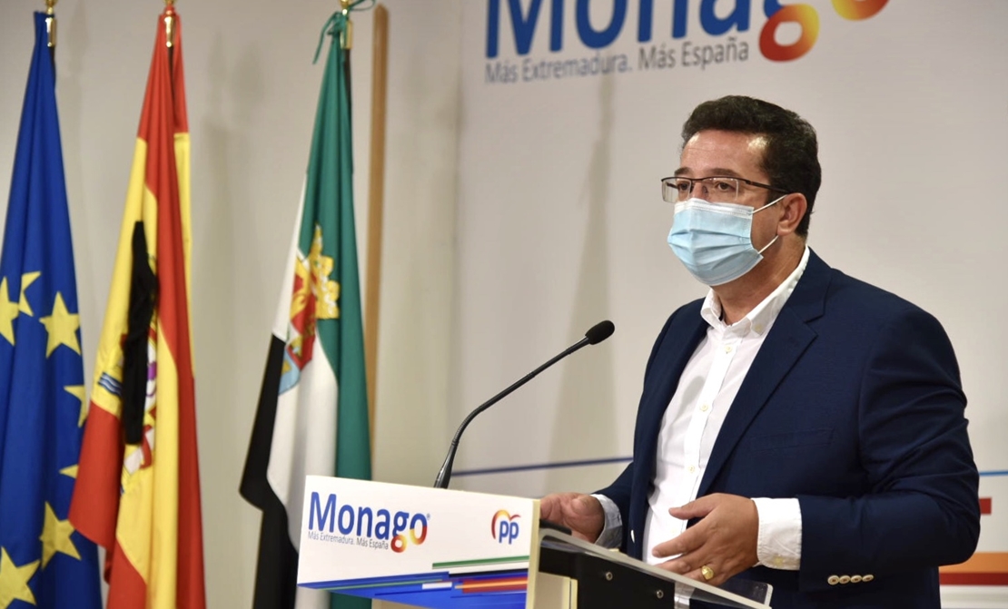Manzano afirma que a Extremadura “le va muy mal con el dúo tóxico Sánchez-Iglesias”