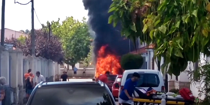 USO: “El incendio de la ambulancia en Casar de Cáceres podría haberse evitado”
