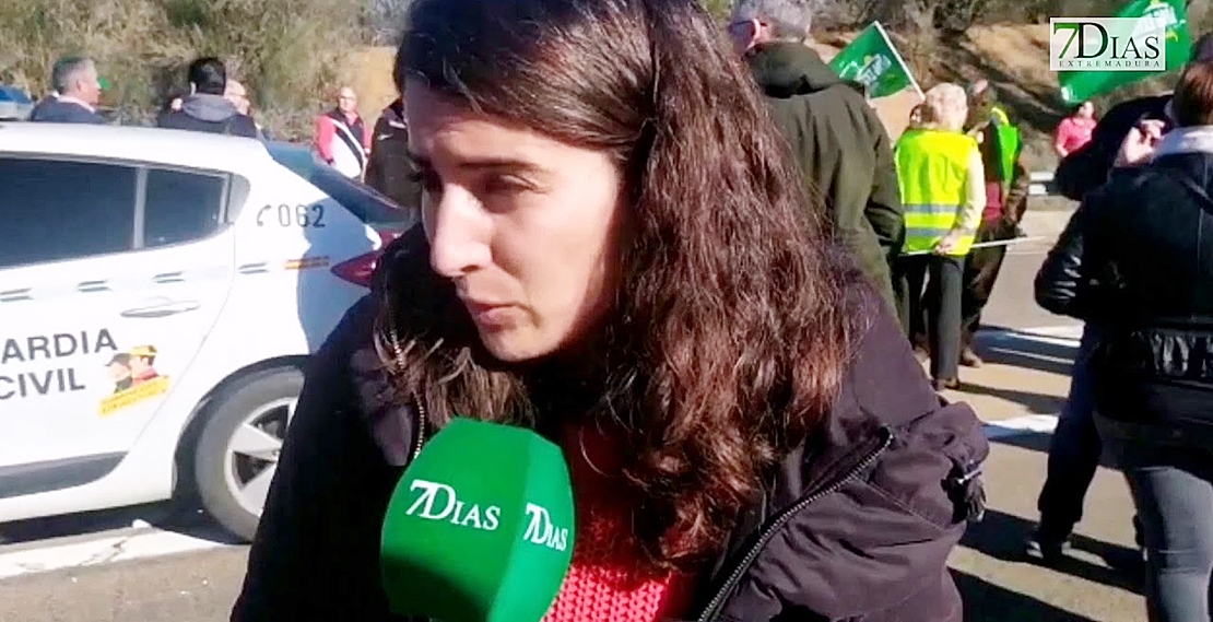 UpE pide a Vara que contrate a más docentes