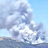 Bomberos Forestales luchan contra un incendio descontrolado en Cañaveral (Cáceres)