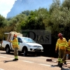 Bomberos Forestales intentan controlar un incendio en la Sierra Amador (Oliva de Mérida)