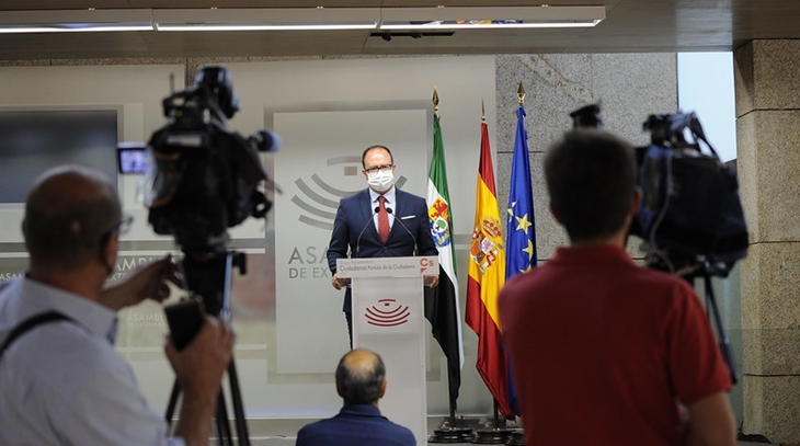 Cs exige a la Junta protocolos efectivos en sanidad y educación