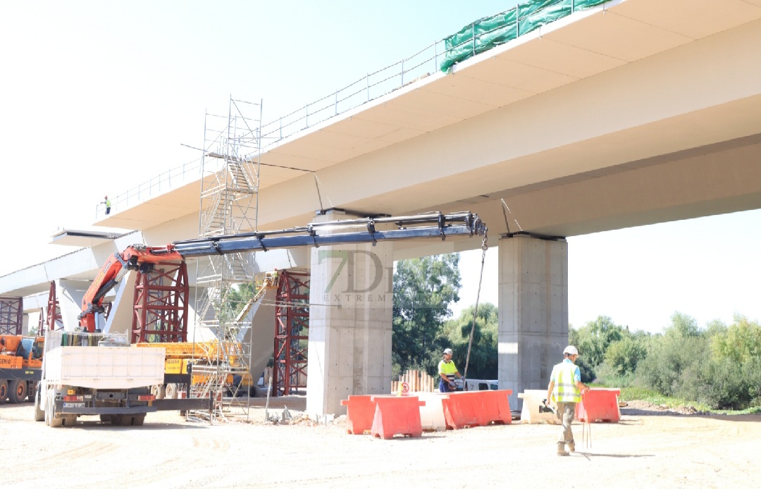 Así avanzan las obras del nuevo Puente en Badajoz