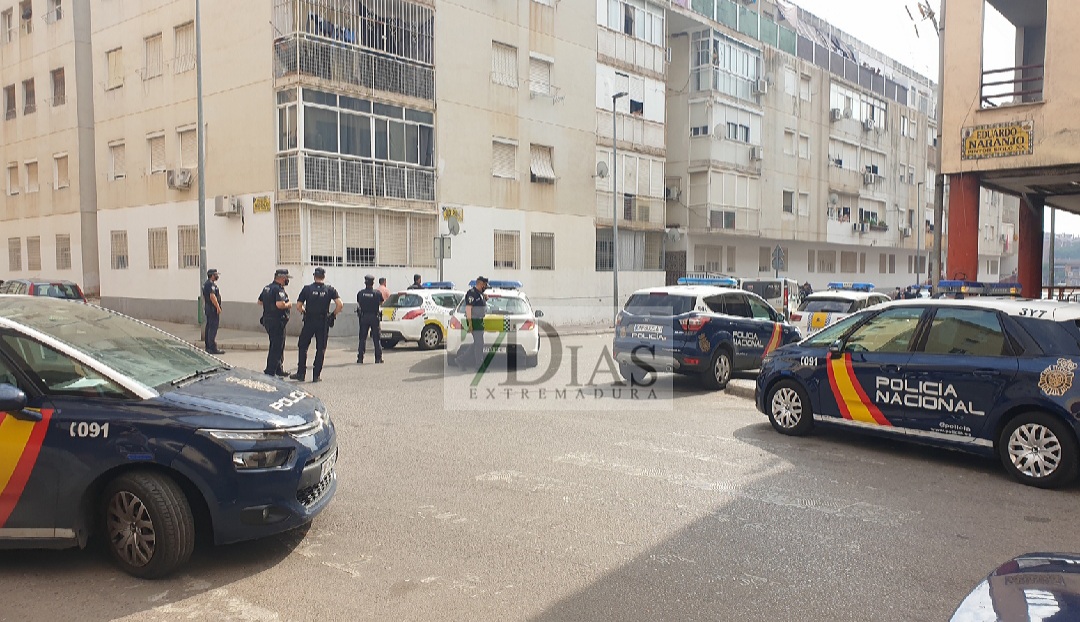 Varias detonaciones alertan a los vecinos de Suerte de Saavedra (Badajoz)