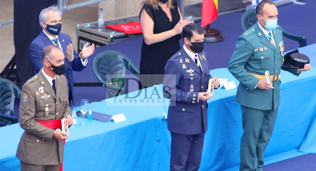 La Plaza Alta acoge la entrega de medallas de la Policía Local 2020