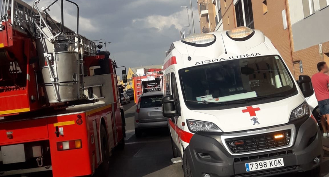 Incendio de vivienda en la ciudad de Almendralejo