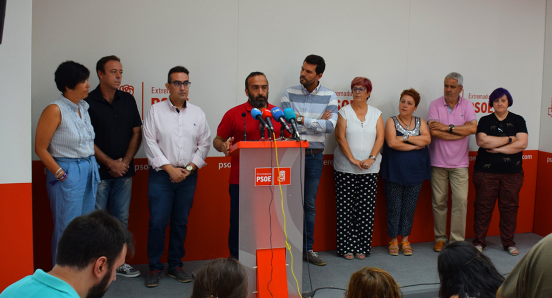Los concejales del PSOE de Malpartida de Cáceres rechazan la legitimidad del &quot;actual alcalde&quot;
