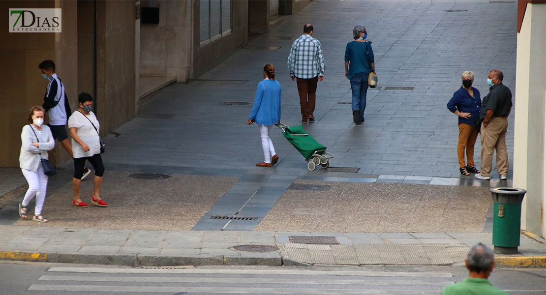 Ordenan retirar del mercado dos modelos de mascarillas por un aviso desde Extremadura