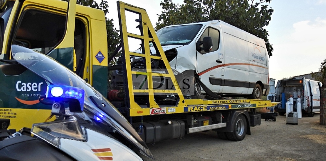 Accidente y vuelco cerca de Barcarrota (Badajoz)