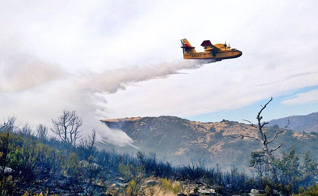 Nivel 2 de peligrosidad tras las reactivaciones del fuego en tres focos en Cabezuela del Valle