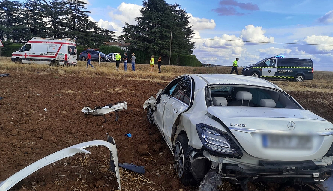 Accidente de tráfico en la carretera de Olivenza (Badajoz)