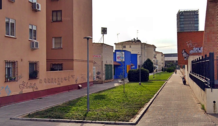 Detenido tras atracar una farmacia y amenazar con un cuchillo a los dependientes en Badajoz