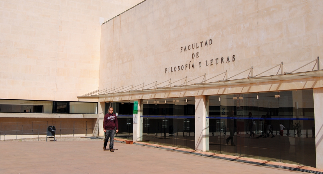 Aumentan la flota para acceder al campus universitario en Cáceres