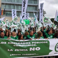 CSIF advierte que los empleados públicos de la Junta podrían perder un 2% de su salario