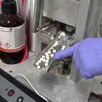 Desmantelan dos laboratorios de drogas sintéticas que vendían por internet