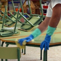 CCOO exige refuerzo de la plantilla de limpieza en los centros escolares de Badajoz
