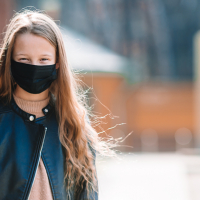 La mascarilla que inactiva el COVID-19 lanza cuatro modelos para niños