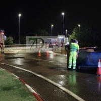 Corte en la antigua N-V por accidente de un camión